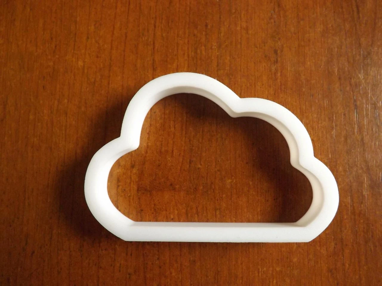 emporte pieza nube 4 impreso 3D PLA 8 x 5,4 x 1 cm aproximadamente – photo 2